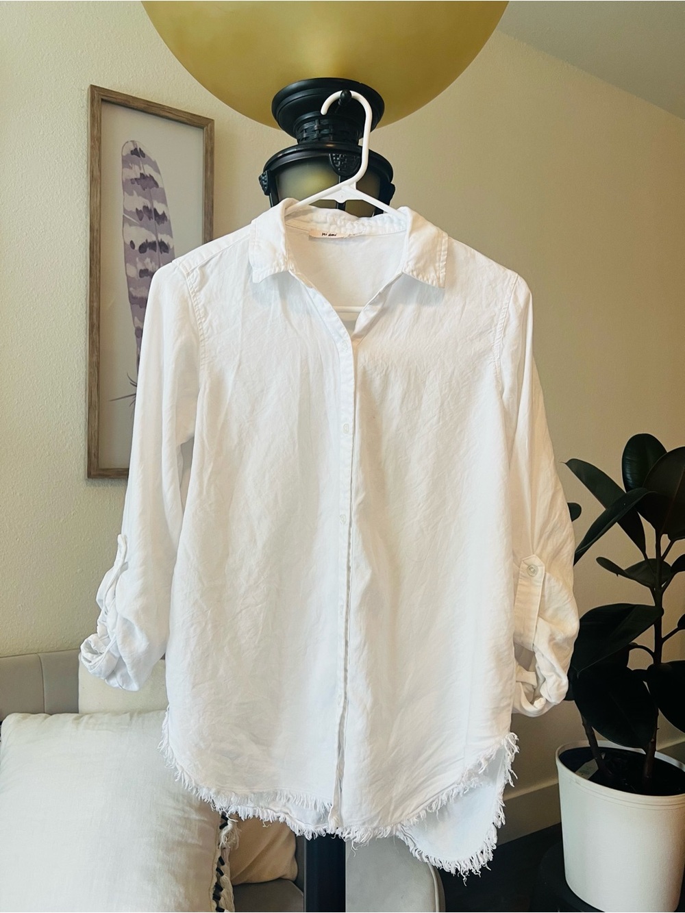 mi ami White Collared Button-Up Shirt